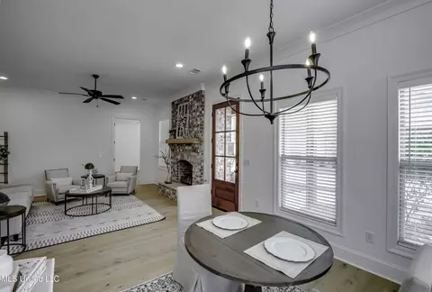 Dining - 1841 Freedom Ring Dr, Brandon, MS 39047 photo 1 of 4