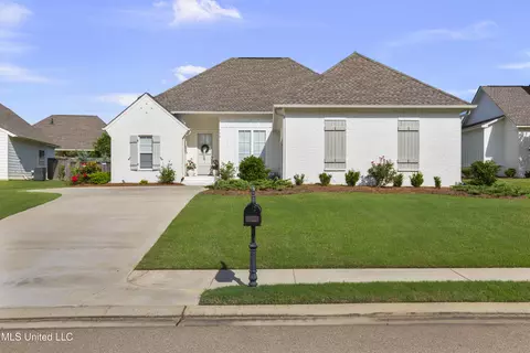 130 Hampton Ln, Madison, MS 39110