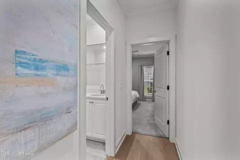 Entry Way - 130 Hampton Ln, Madison, MS 39110 photo 5 of 6