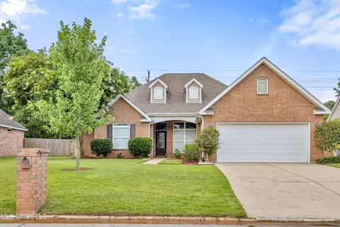 7833 Rue Morgan, Ocean Springs, MS 39564