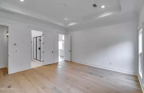 Bedroom - 517 Central Cir, Flowood, MS 39232 photo 14 of 15