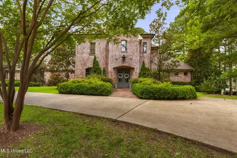 Exterior - 115 Mcdill Cv, Madison, MS 39110 photo 4 of 36