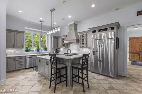 Kitchen - 115 Mcdill Cv, Madison, MS 39110 photo 2 of 8