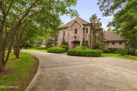 Exterior - 115 Mcdill Cv, Madison, MS 39110 photo 2 of 36