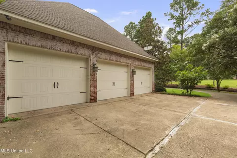 Exterior - 115 Mcdill Cv, Madison, MS 39110 photo 34 of 36