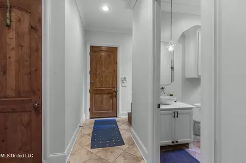 Entry Way - 115 Mcdill Cv, Madison, MS 39110 photo 10 of 18