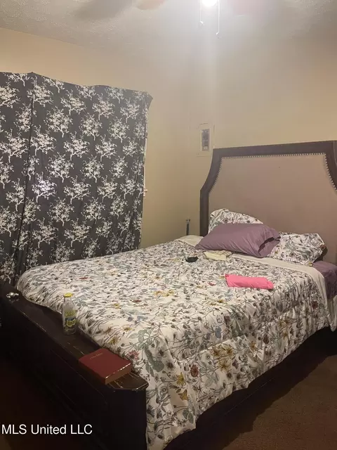 Bedroom - 425 Derrick St, Jackson, MS 39203 photo 3 of 3