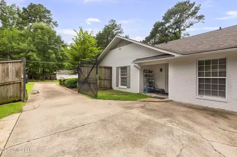 1940 Sheffield Dr, Jackson, MS 39211 photo 58