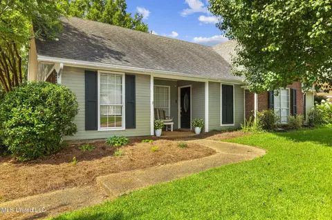 215 Cobblestone Dr, Madison, MS 39110 photo 5
