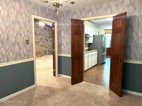 Entry Way - 58 Melanie Rd, Natchez, MS 39120 photo 2 of 3