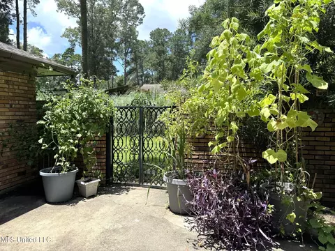 Exterior - 58 Melanie Rd, Natchez, MS 39120 photo 2 of 2