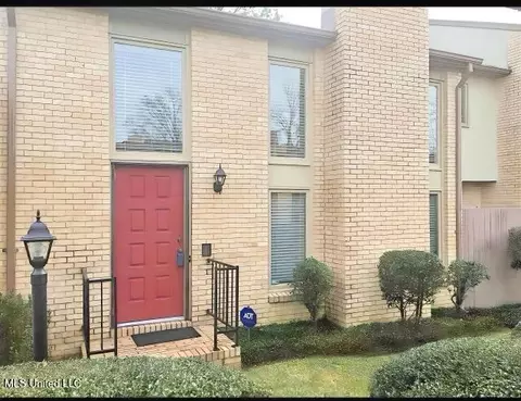 26 Park Crest Pl, Jackson, MS 39211