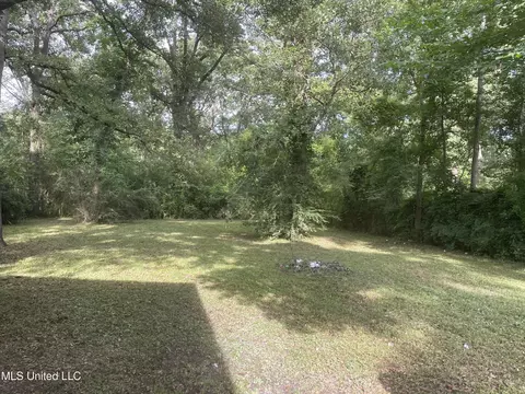 Exterior - 2938 Oak Forest Dr, Jackson, MS 39212 photo 1 of 3