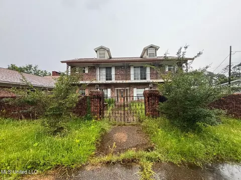 4805 Washington Ave, Gulfport, MS 39507