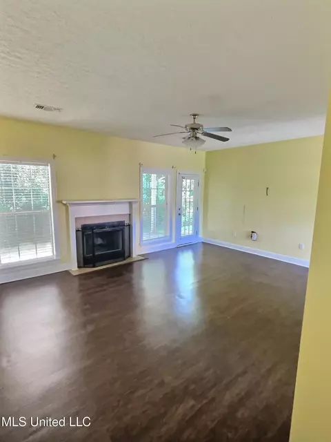 11 Ozark Pl, Perkinston, MS 39573 photo 3