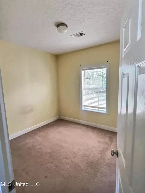 11 Ozark Pl, Perkinston, MS 39573 photo 6