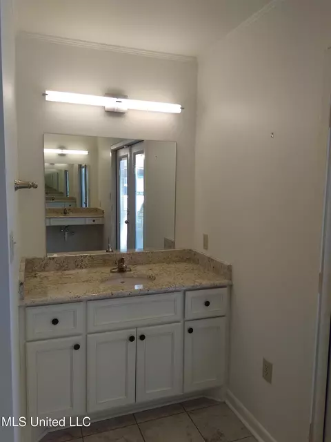 Bath - 6 Morningside Dr, Indianola, MS 38751 photo 3 of 4