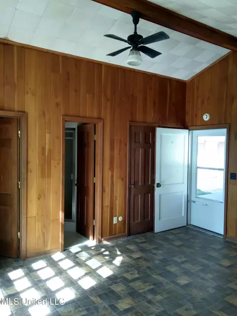 Other - 6 Morningside Dr, Indianola, MS 38751 photo 11 of 12