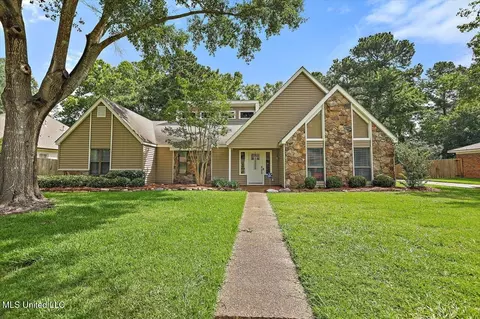 146 Westlake Dr, Brandon, MS 39047