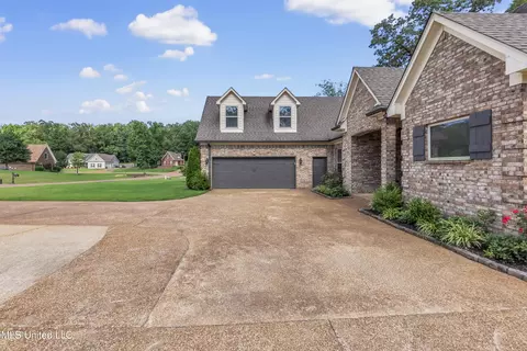 1655 Rutherford Cv, Nesbit, MS 38651 photo 3
