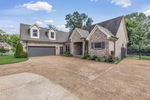 1655 Rutherford Cv, Nesbit, MS 38651 photo 4