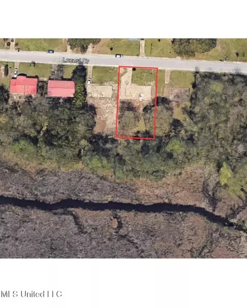 119 Locust Dr, D'iberville, MS 39540