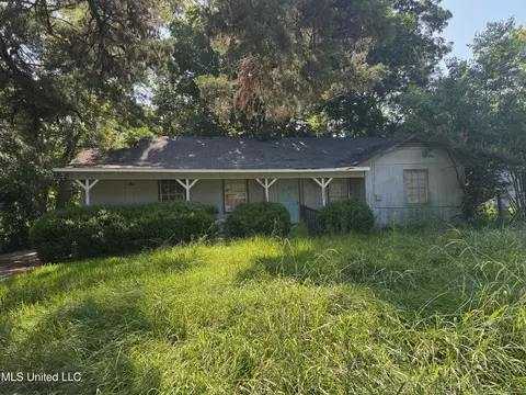 Exterior - 2664 Glenn St, Jackson, MS 39204 photo 1 of 2