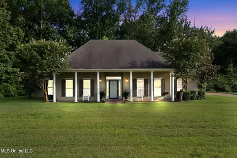 123 Prather St, Byhalia, MS 38611