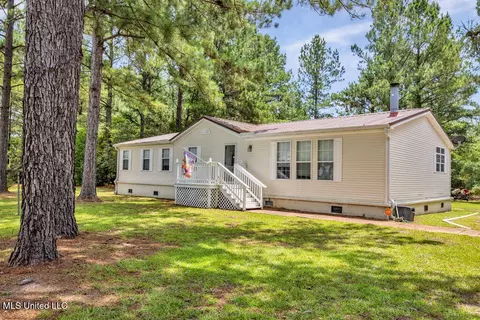 20171 Gordon St, Saucier, MS 39574 photo 5