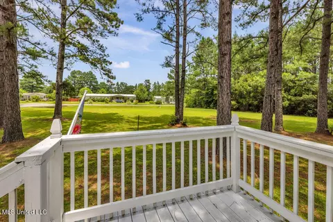 20171 Gordon St, Saucier, MS 39574 photo 6