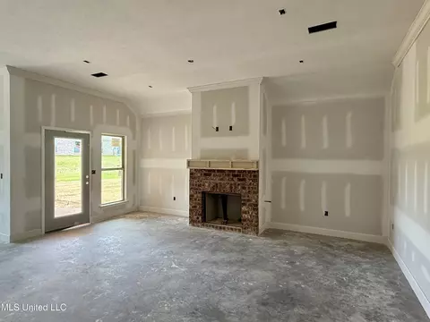 330 Willow Way, Canton, MS 39046 photo 1