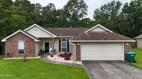 12247 Charwood Ave, Gulfport, MS 39503