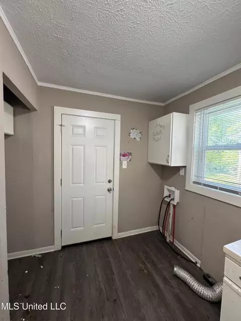 Other - 4876 Maplewood Dr, Jackson, MS 39206 photo 3 of 7