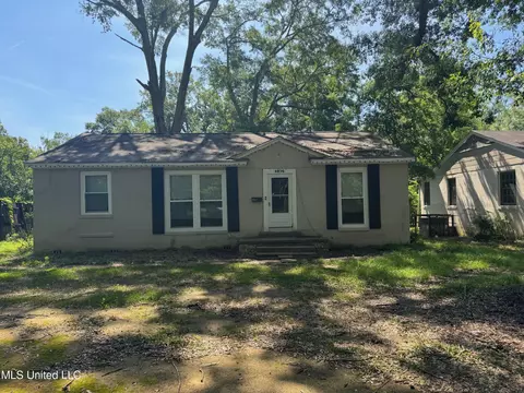 Exterior - 4876 Maplewood Dr, Jackson, MS 39206 photo 1 of 2