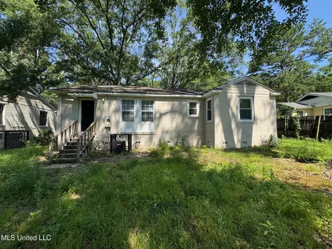 Exterior - 4876 Maplewood Dr, Jackson, MS 39206 photo 2 of 2