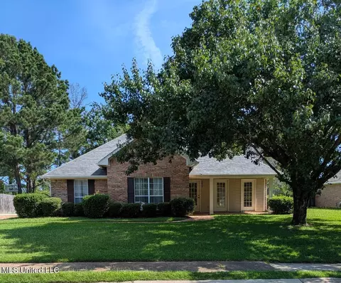 352 South Pl, Madison, MS 39110