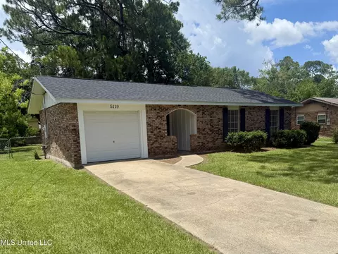 5119 Old Mobile Ave, Pascagoula, MS 39581
