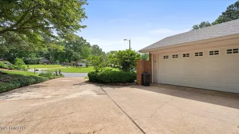 555 Rusk Dr, Brandon, MS 39047 photo 46