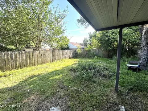 Exterior - 2005 Foxhill Ln, Byram, MS 39272 photo 3 of 3