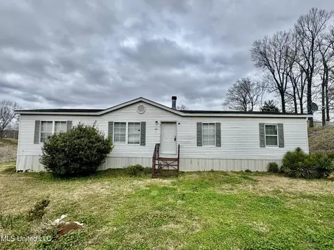 114 Pepper Ridge Rd, Vicksburg, MS 39180
