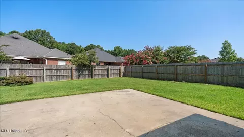 Exterior - 107 Pavilion Dr, Brandon, MS 39042 photo 7 of 7