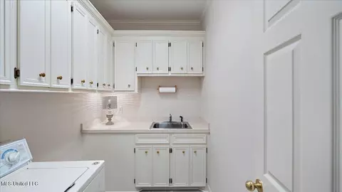 Other - 107 Pavilion Dr, Brandon, MS 39042 photo 7 of 10