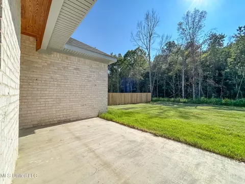 Other - 960 Riverside Ln, Pearl, MS 39208 photo 4 of 4