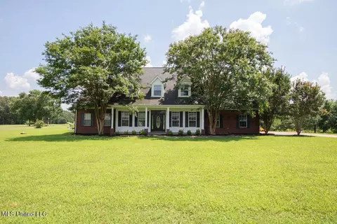 1453 Whitetail Dr, Hernando, MS 38632