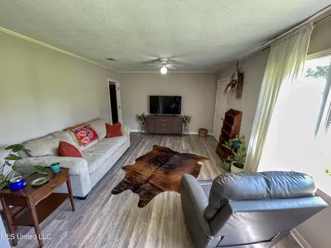 Other - 109 Circle Dr, Brandon, MS 39042 photo 3 of 4