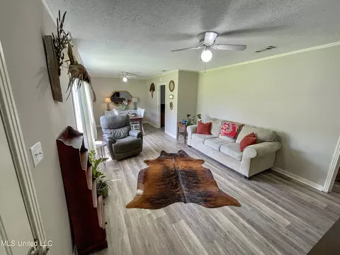 Other - 109 Circle Dr, Brandon, MS 39042 photo 2 of 4