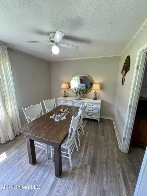 Dining - 109 Circle Dr, Brandon, MS 39042 photo 1 of 1