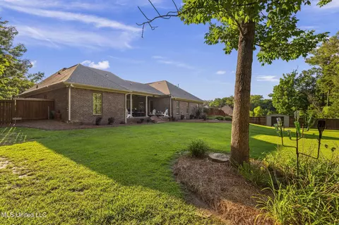 Exterior - 208 Kitty Hawk Cir, Brandon, MS 39047 photo 13 of 19
