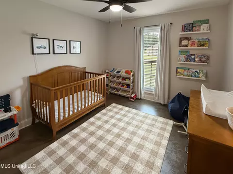 Bedroom - 102 Brunswick Cv, Canton, MS 39046 photo 4 of 4
