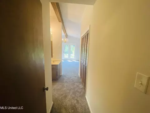 Entry Way - 763 S Springlake Cir, Terry, MS 39170 photo 5 of 5